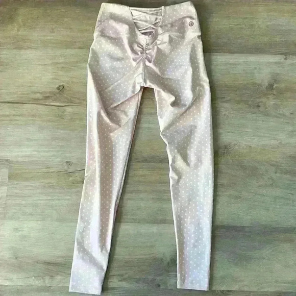 NWT Beach Bunny Isabella Pink w/ White Polka Dots Set (Top 6 bottoms 2) - Picture 11 of 16